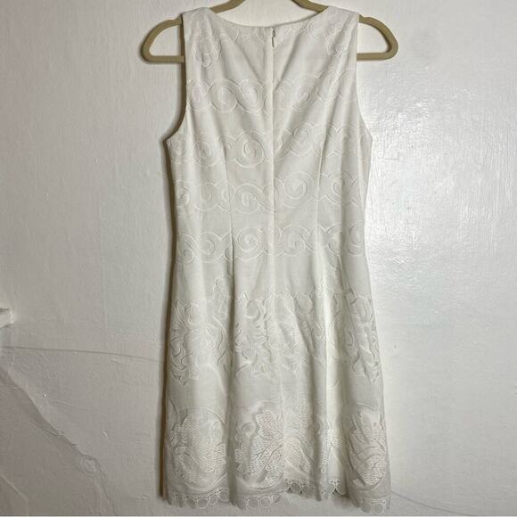 Eliza J White Lace‎ Sheath Dress 4 - Picture 9 of 9